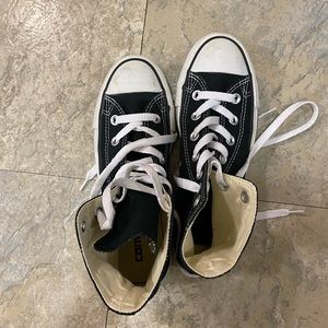 Black high top converse